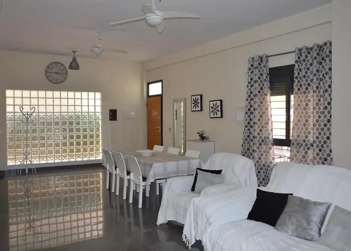 Beautiful House At Daimus